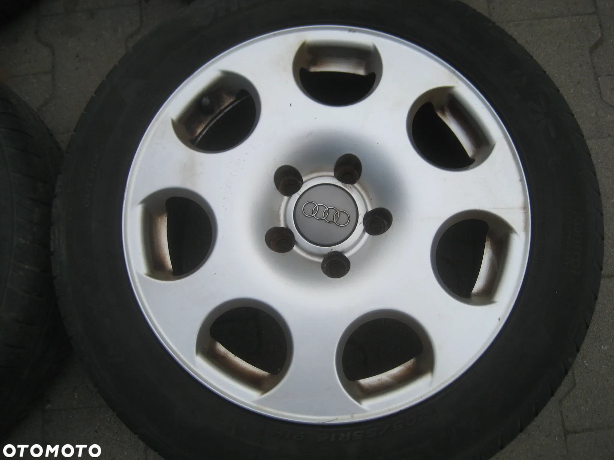 audi a4 b6 felgi aluminiowe opony 5x112 7jx16 et42 8e0601025f 205 55 r16 - 3