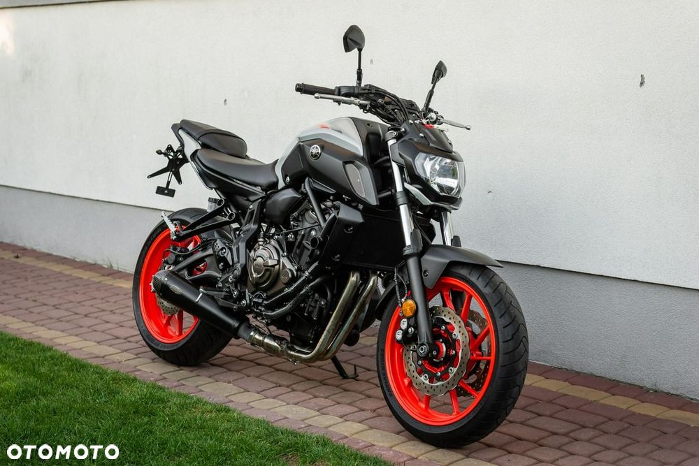 Yamaha MT - 1