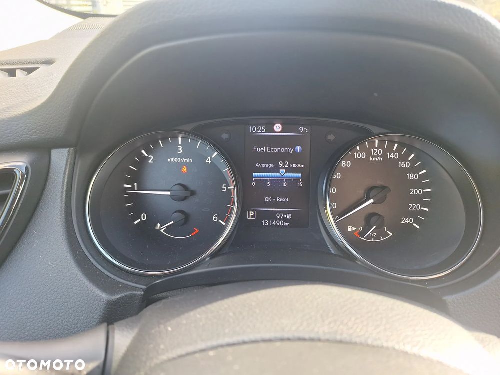 Nissan X-Trail 2.0 dCi Tekna 4WD Xtronic - 11