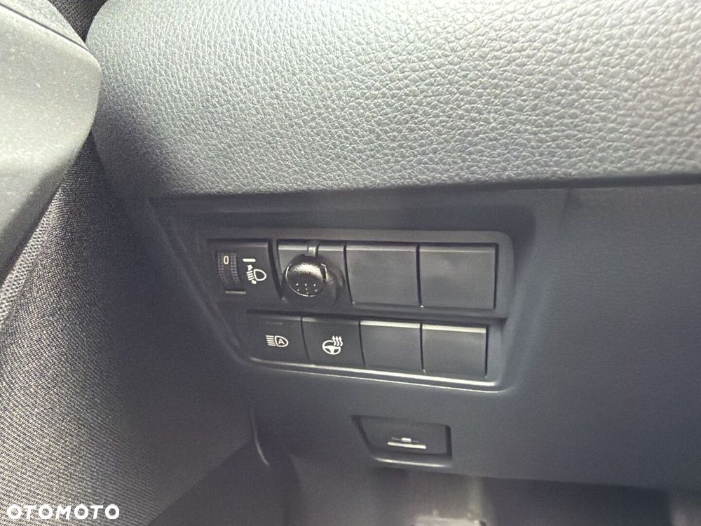Toyota Yaris Hybrid 1.5 Style - 29