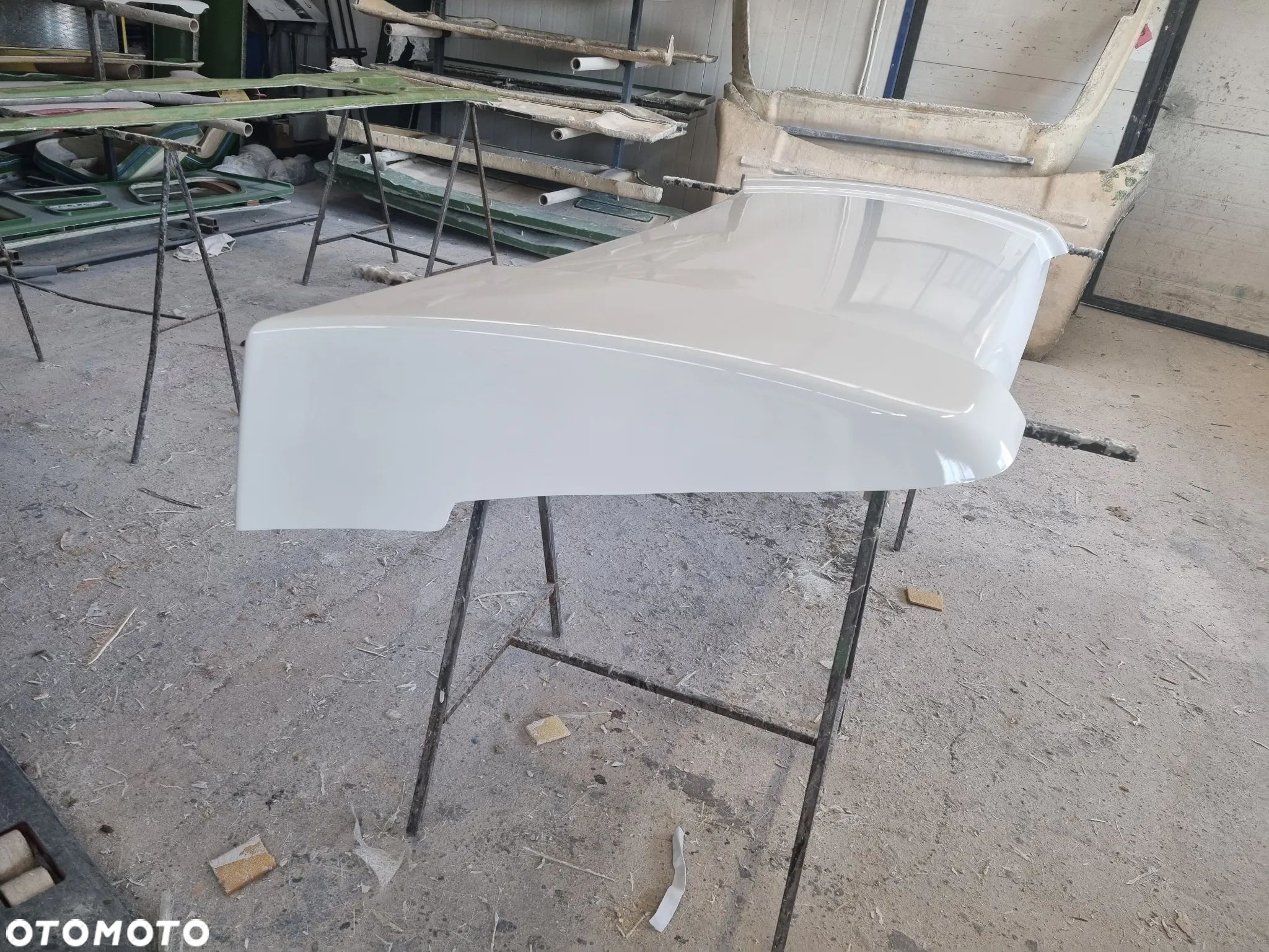 spoiler spojler owiewka kabiny górna Volvo FH4 FH5 Globetrotter - 1