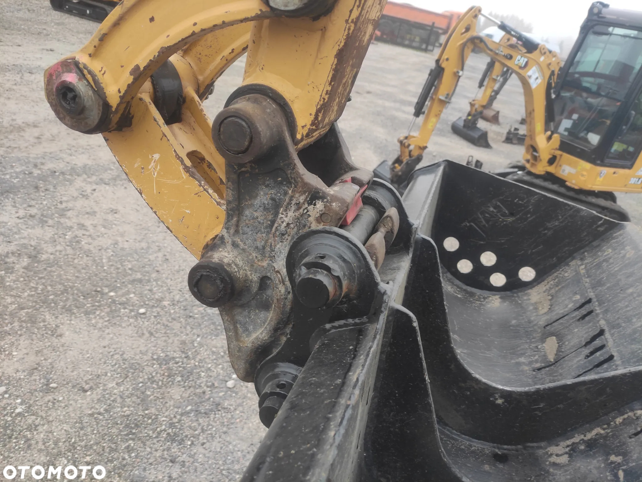 Caterpillar 301.6  2022r 302.7 cr - 22