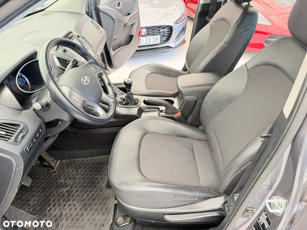 Hyundai ix35 1.7 CRDi Premium 2WD - 7