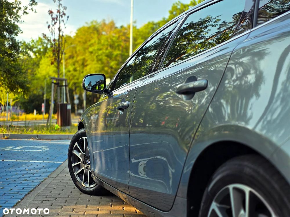 Volvo V40 - 13