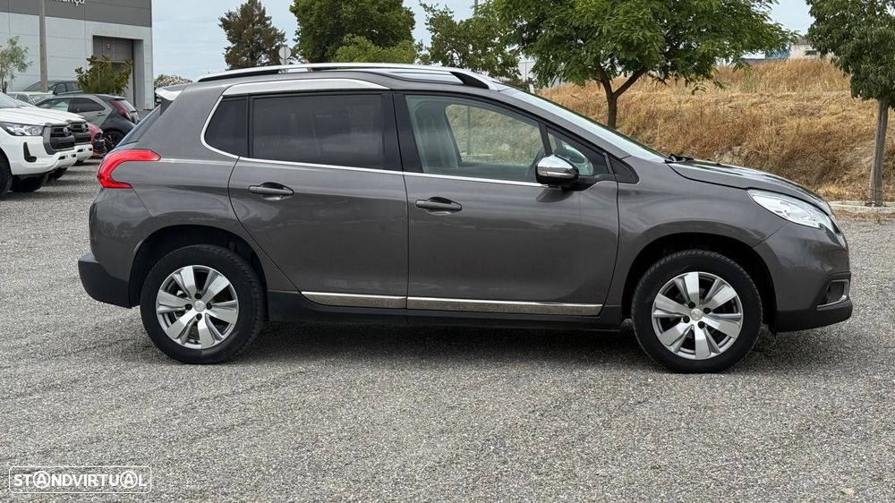 Peugeot 2008 1.6 BlueHDi Allure - 7