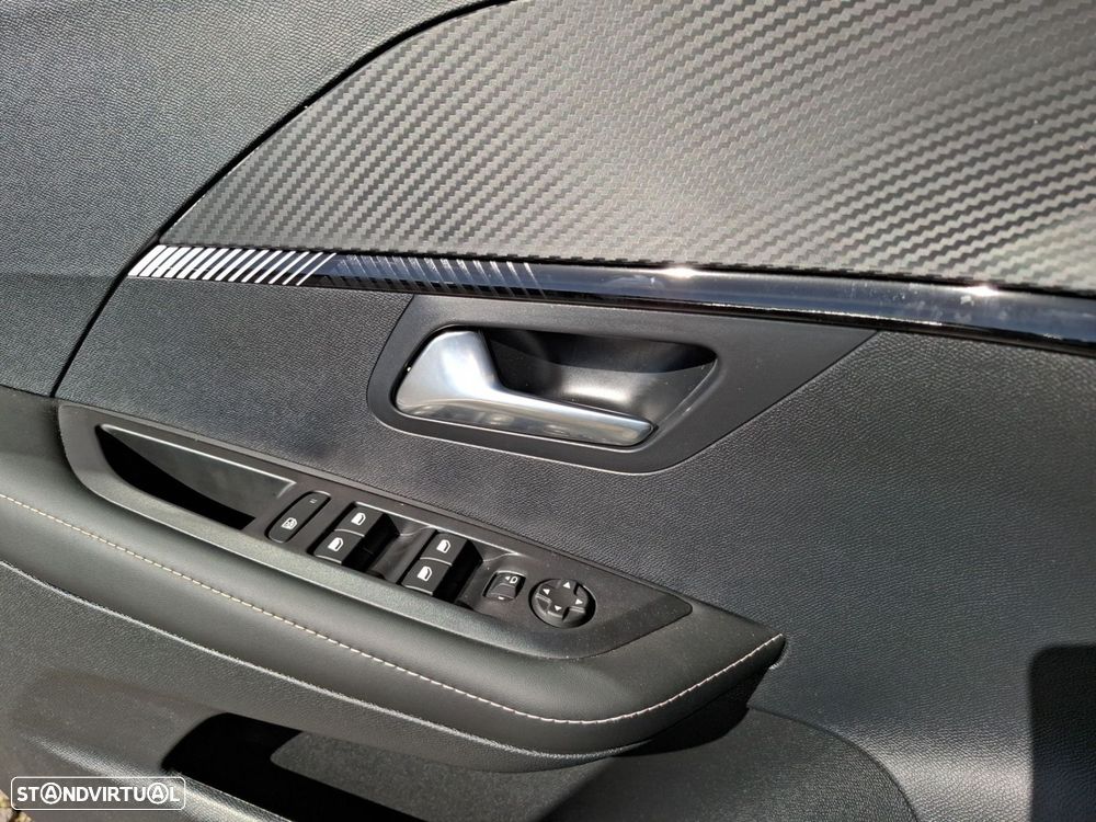 Peugeot e-208 51 kWh Allure - 22