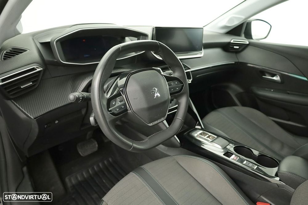 Peugeot 208 1.2 PureTech Allure EAT8 - 7