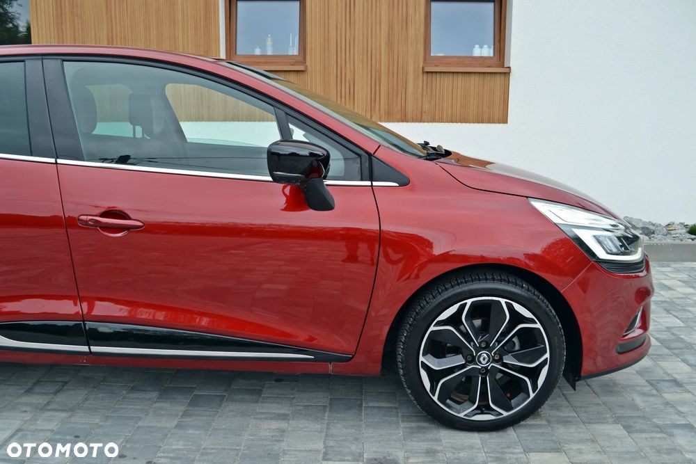 Renault Clio - 10