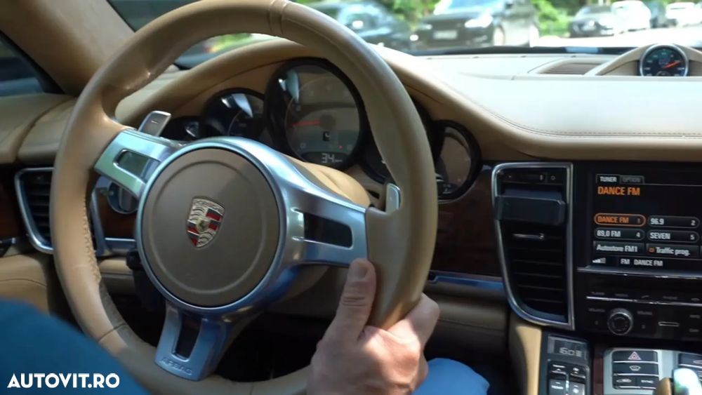 Porsche Panamera 2014 photo 5