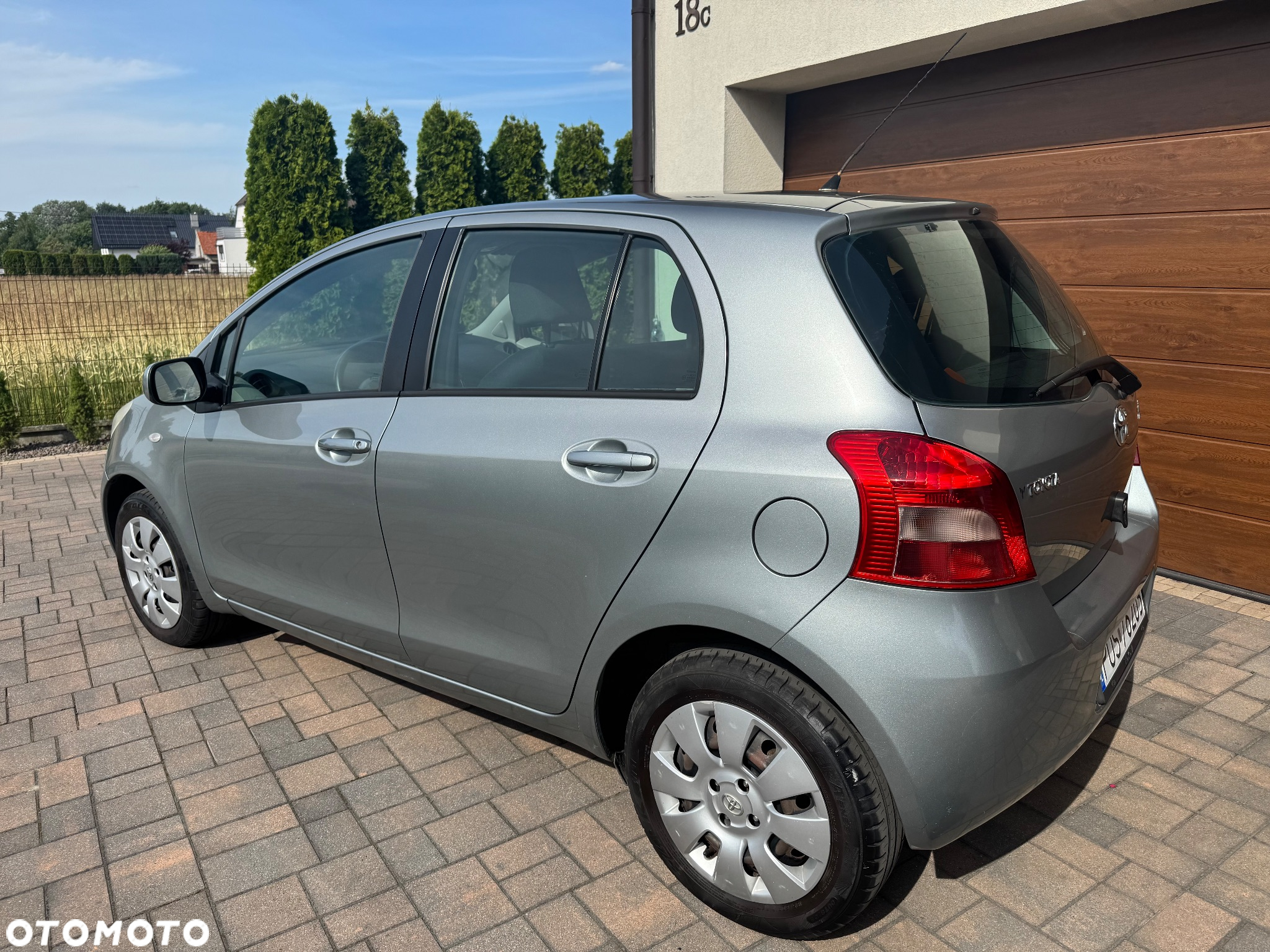 Toyota Yaris 1.3 VVT-i Luna - 2