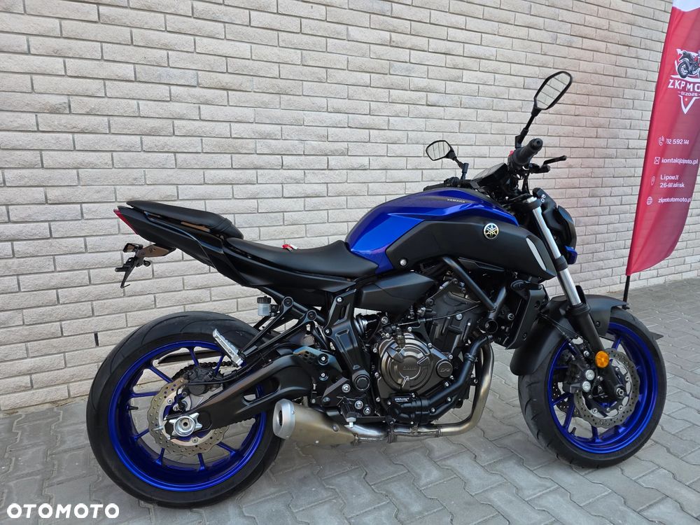 Yamaha MT - 12