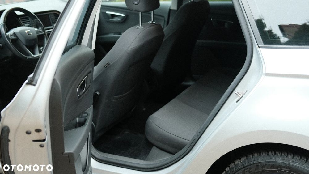 Seat Leon 2.0 TDI Style S&S - 9