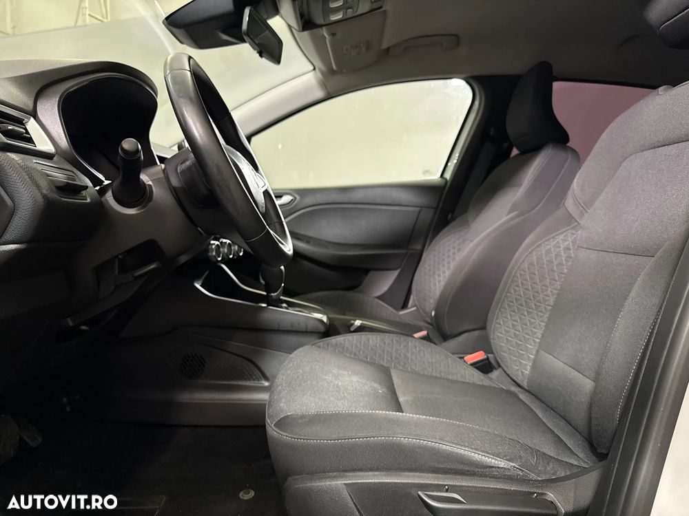 Renault Clio - 21