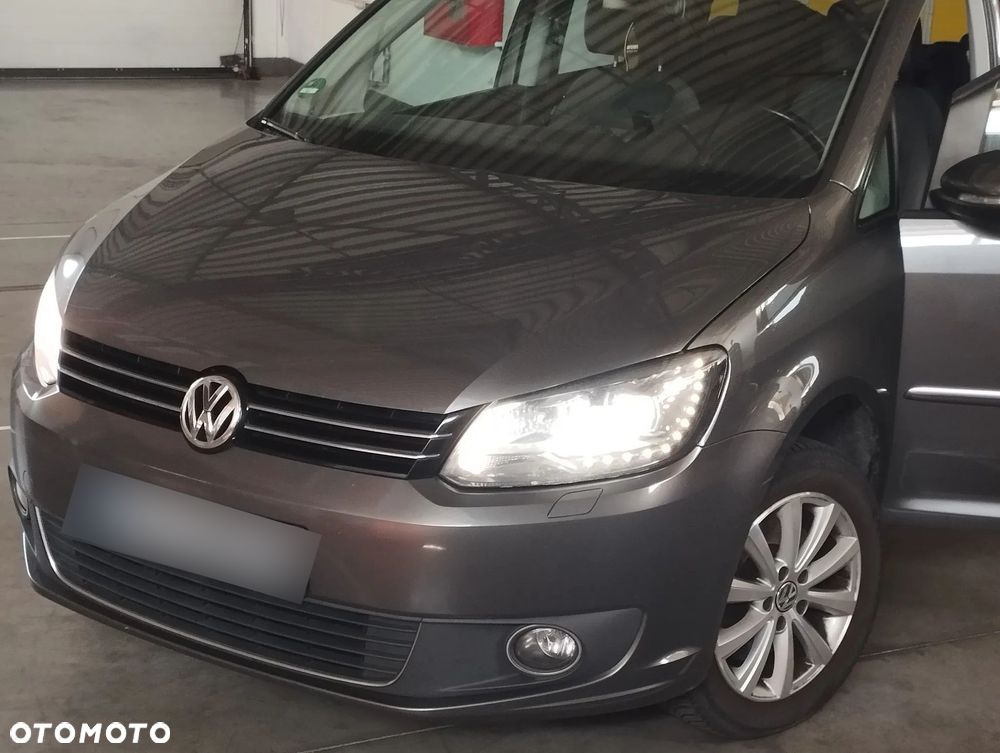 Volkswagen Touran 2.0 TDI DPF Comfortline - 9