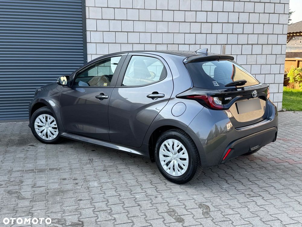 Toyota Yaris 1.5 Comfort - 17