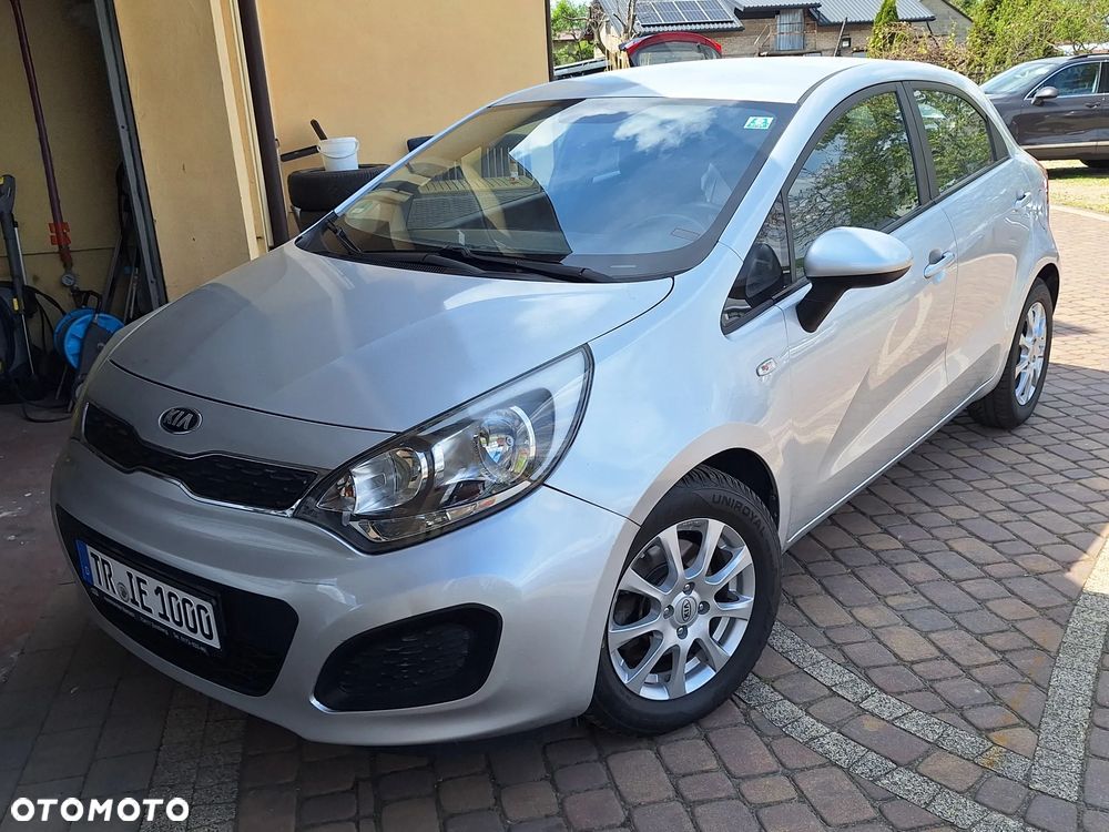 Kia Rio 1.4 Dream Team Edition - 1