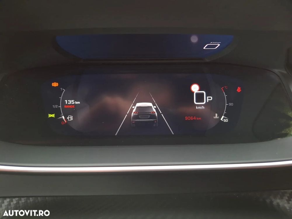 Peugeot 2008 1.5 BlueHDI 130 S&S EAT8 GT - 24