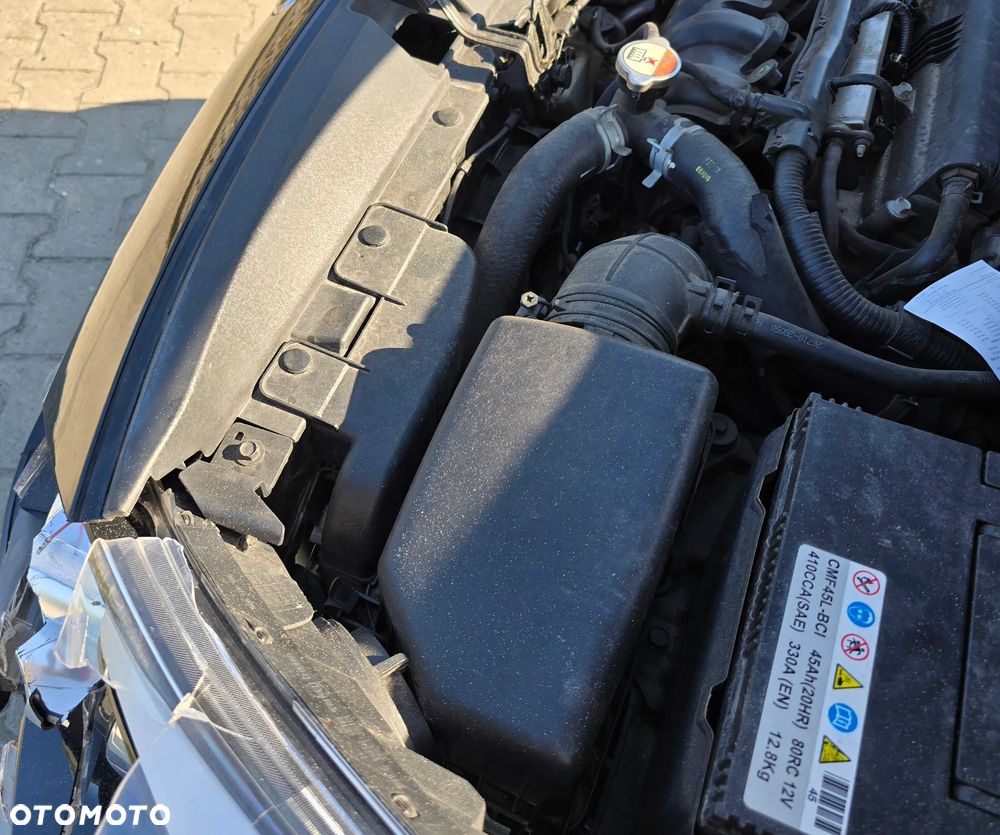 Kia Rio 1.4 L - 33