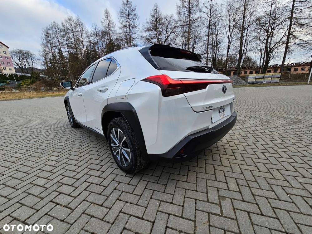Lexus UX 300e 54.3 kWh Business Edition 2WD - 8