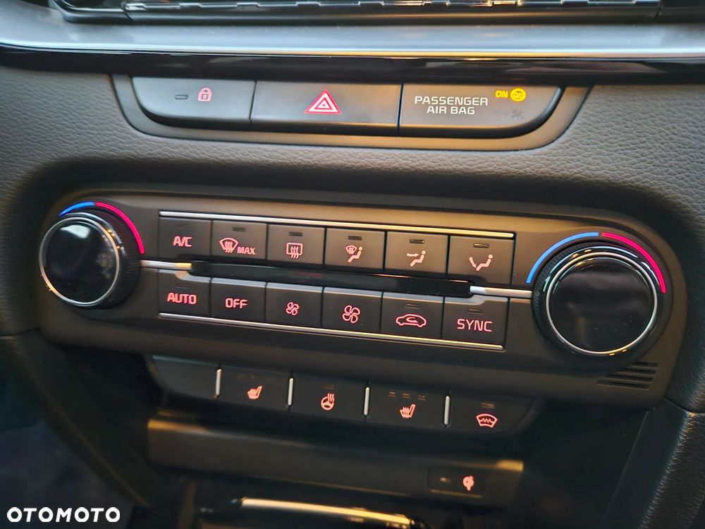 Kia ProCeed 1.6 T-GDI DCT7 OPF GT - 10