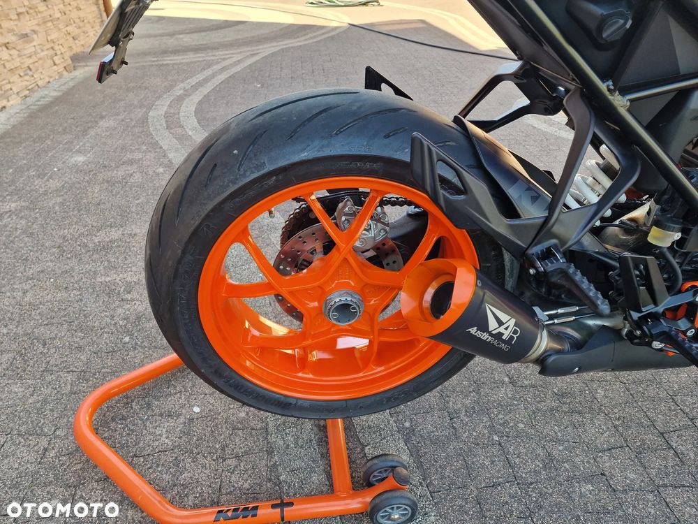 KTM Super Duke - 20
