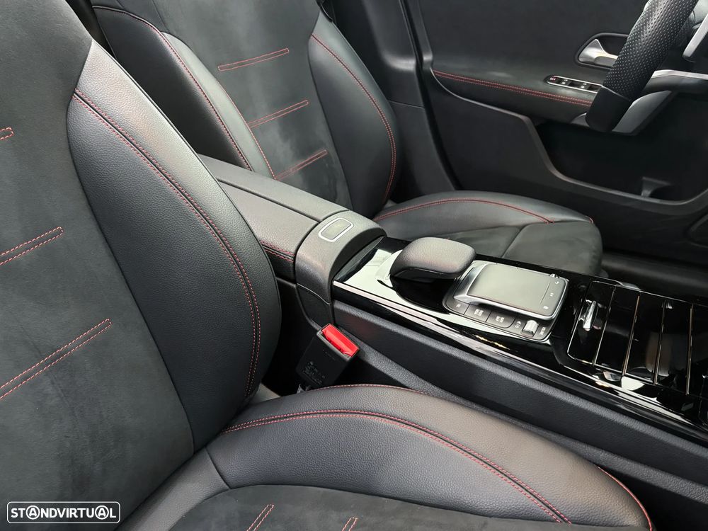 Mercedes-Benz A 250 Limousine - 23