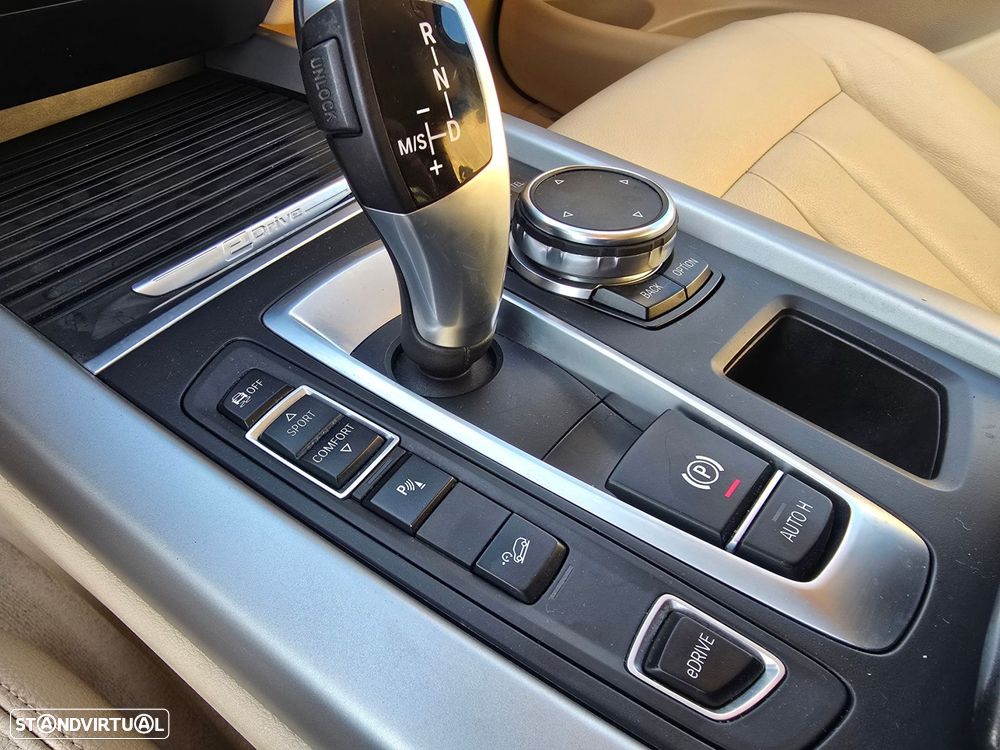 BMW X5 40e xDrive - 36