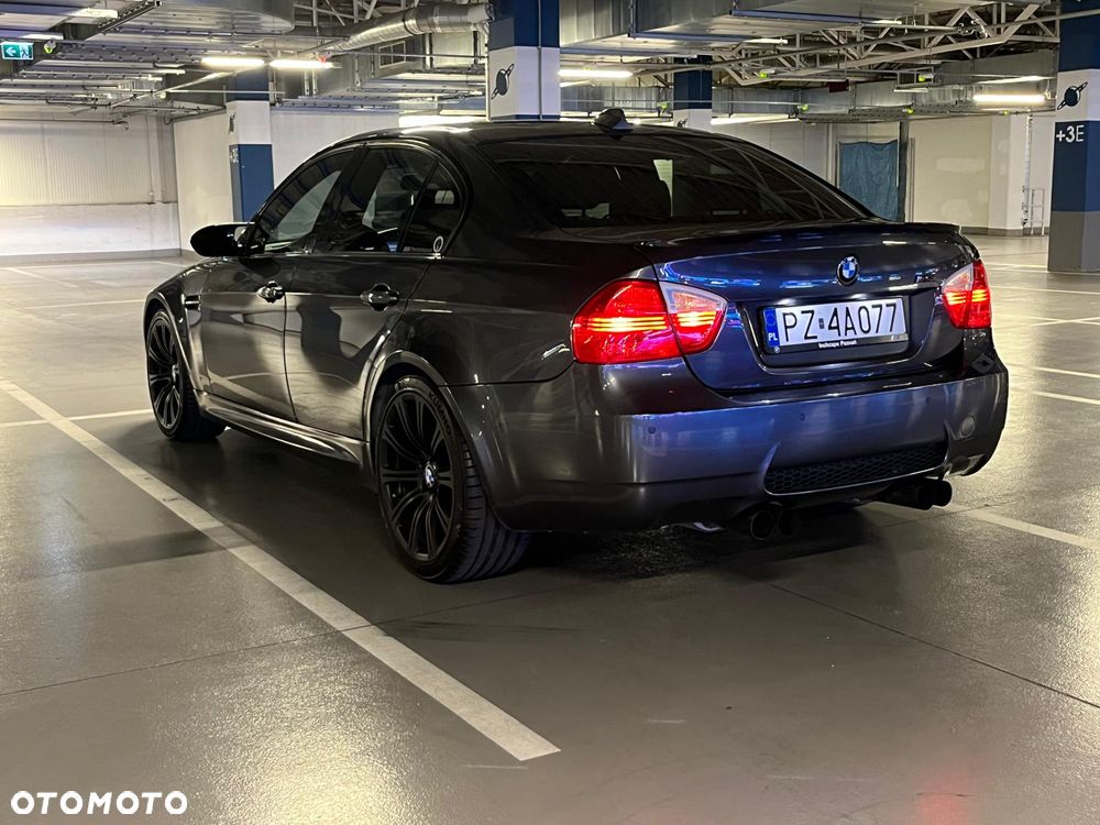 BMW M3 Standard - 3