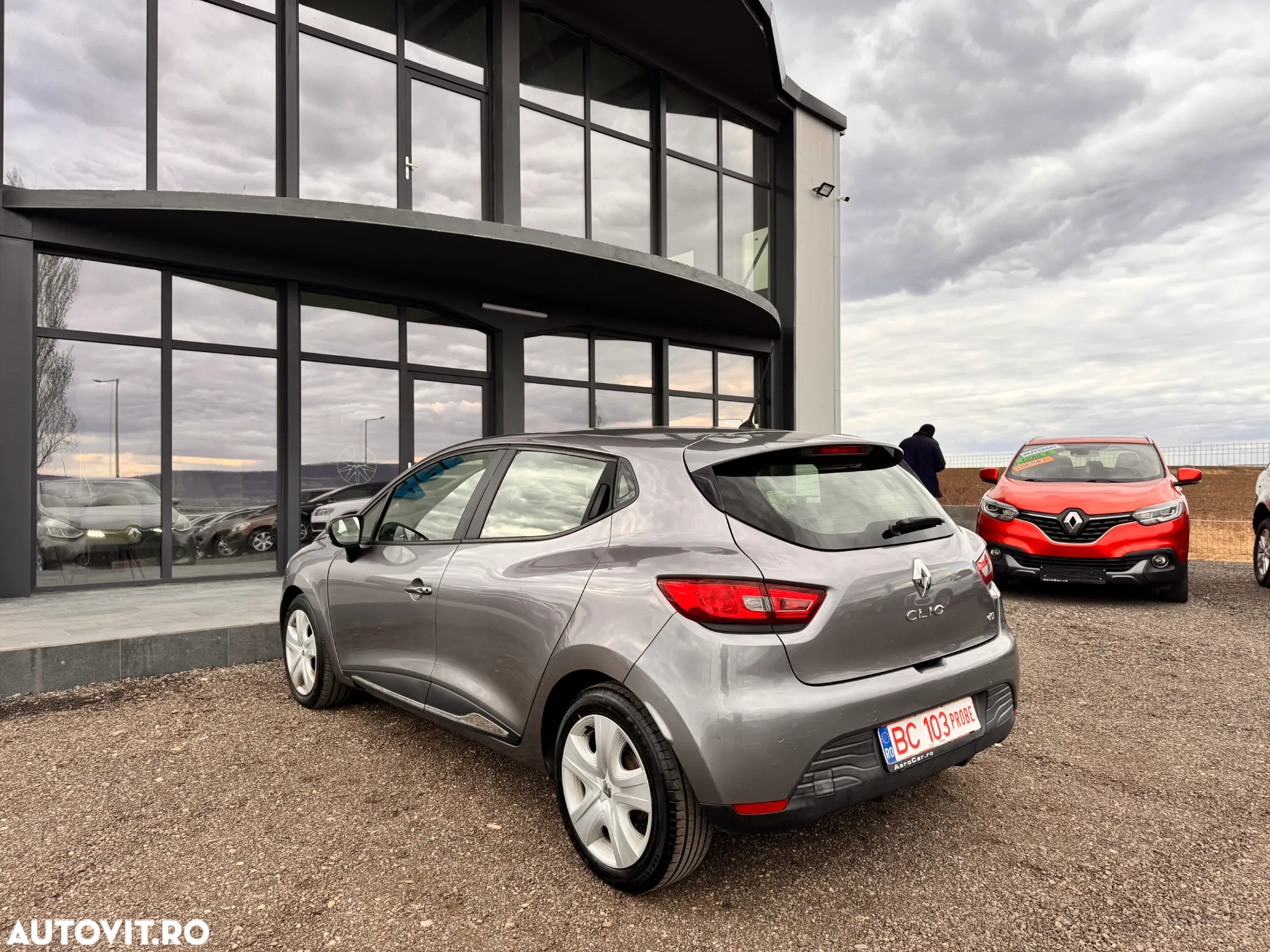 Renault Clio dCi 90 Dynamique - 7