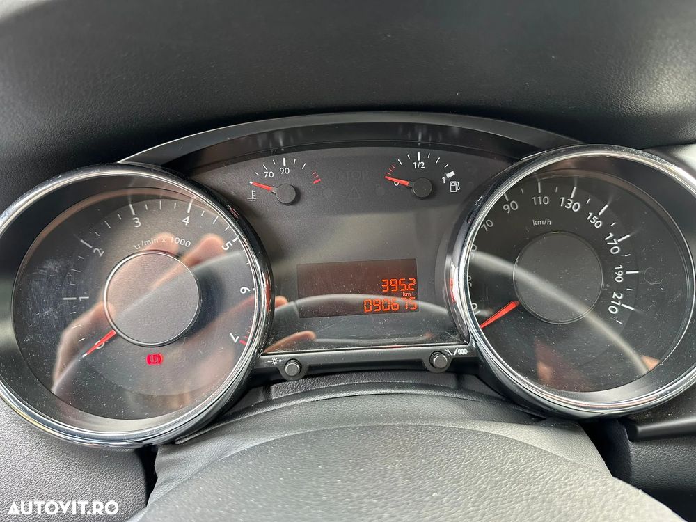 Peugeot 3008 155 THP Automatik Platinum - 12