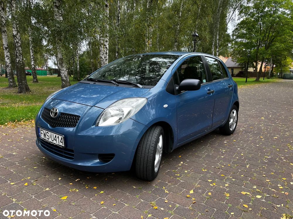 Toyota Yaris - 2