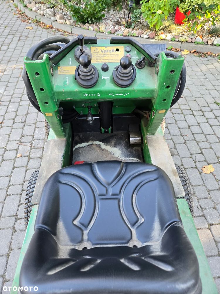 Avant 320 Diesel 4WD Mini ładowarka - 10
