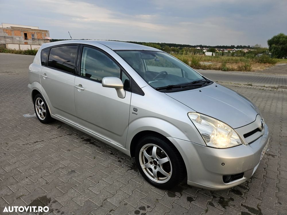 Toyota Corolla Verso 1.8 Sol - 4