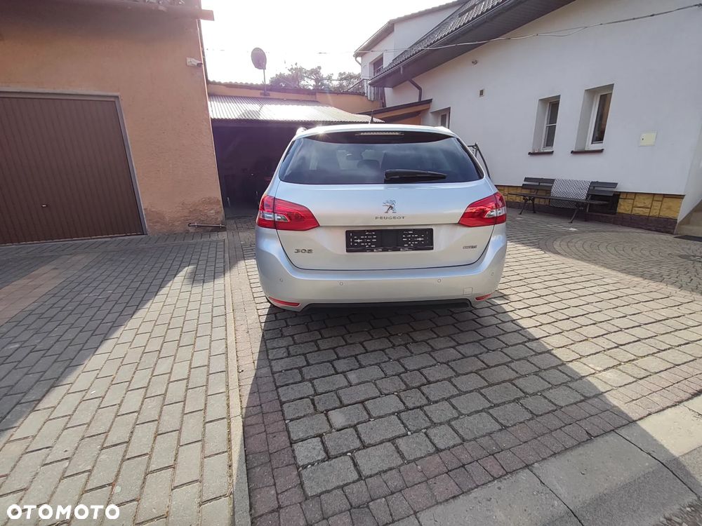 Peugeot 308 BlueHDi 150 Automatik Stop & Start Allure - 4