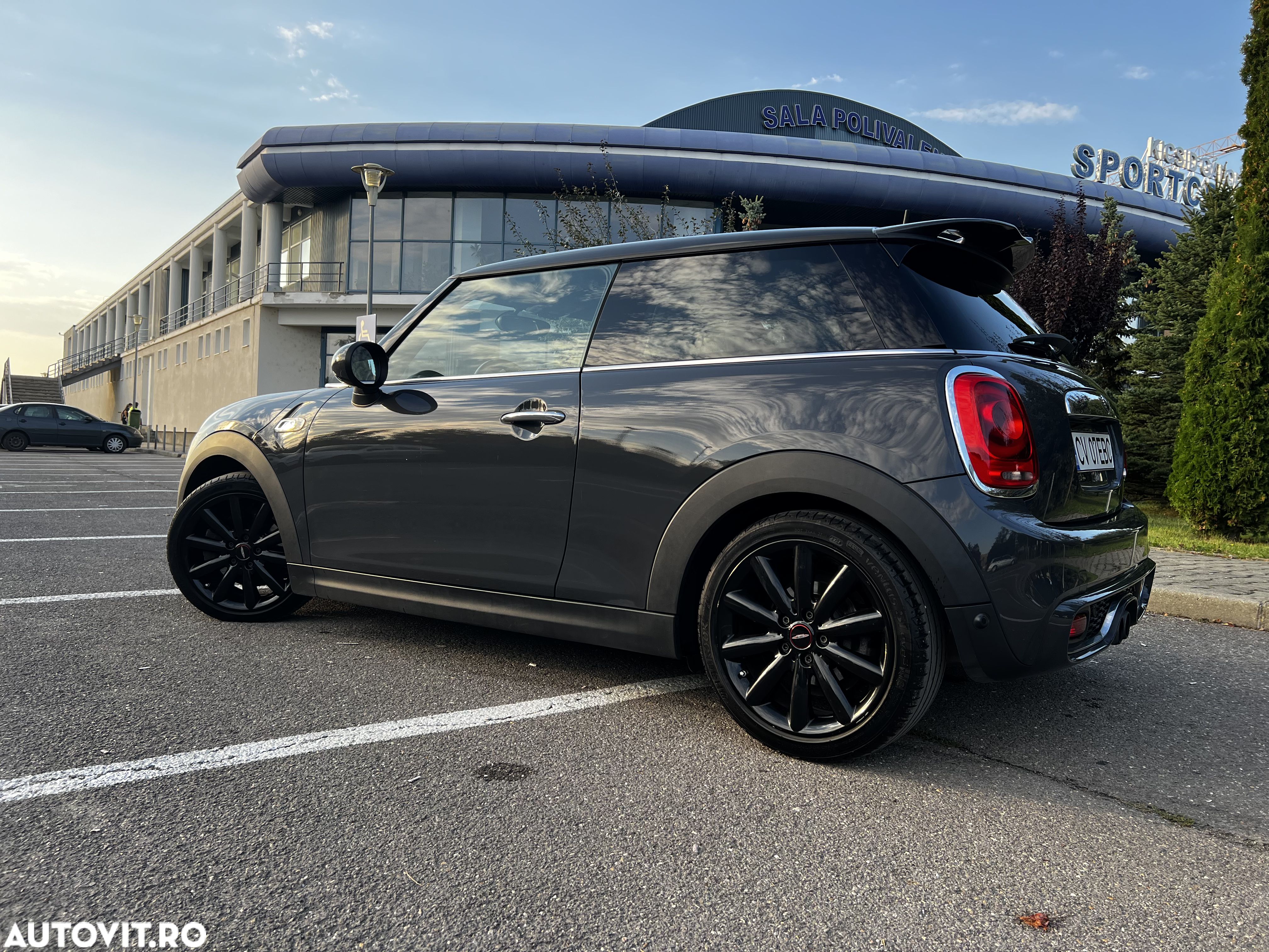 Mini Cooper S - 1