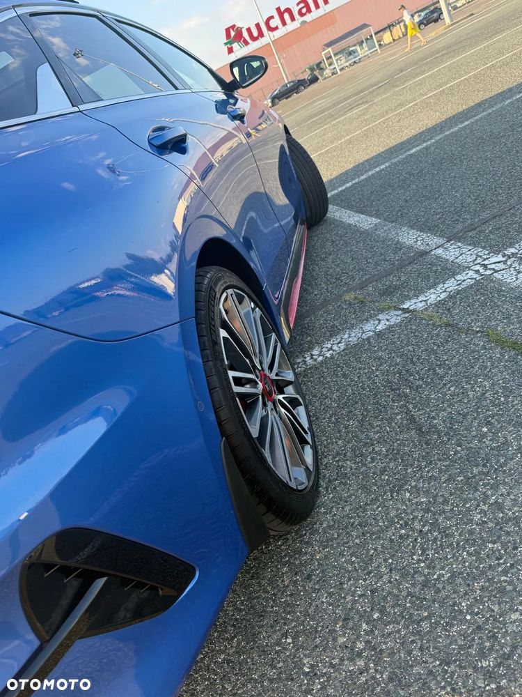 Kia ProCeed - 4