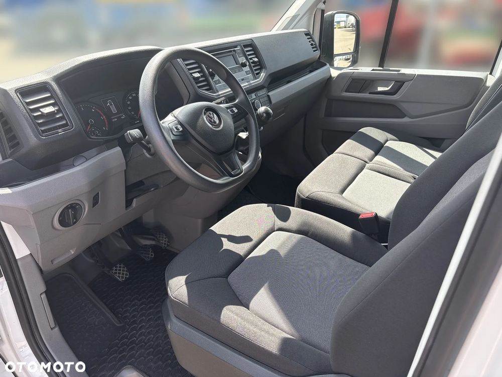 Volkswagen CRAFTER 35 TDI FURGON - 9
