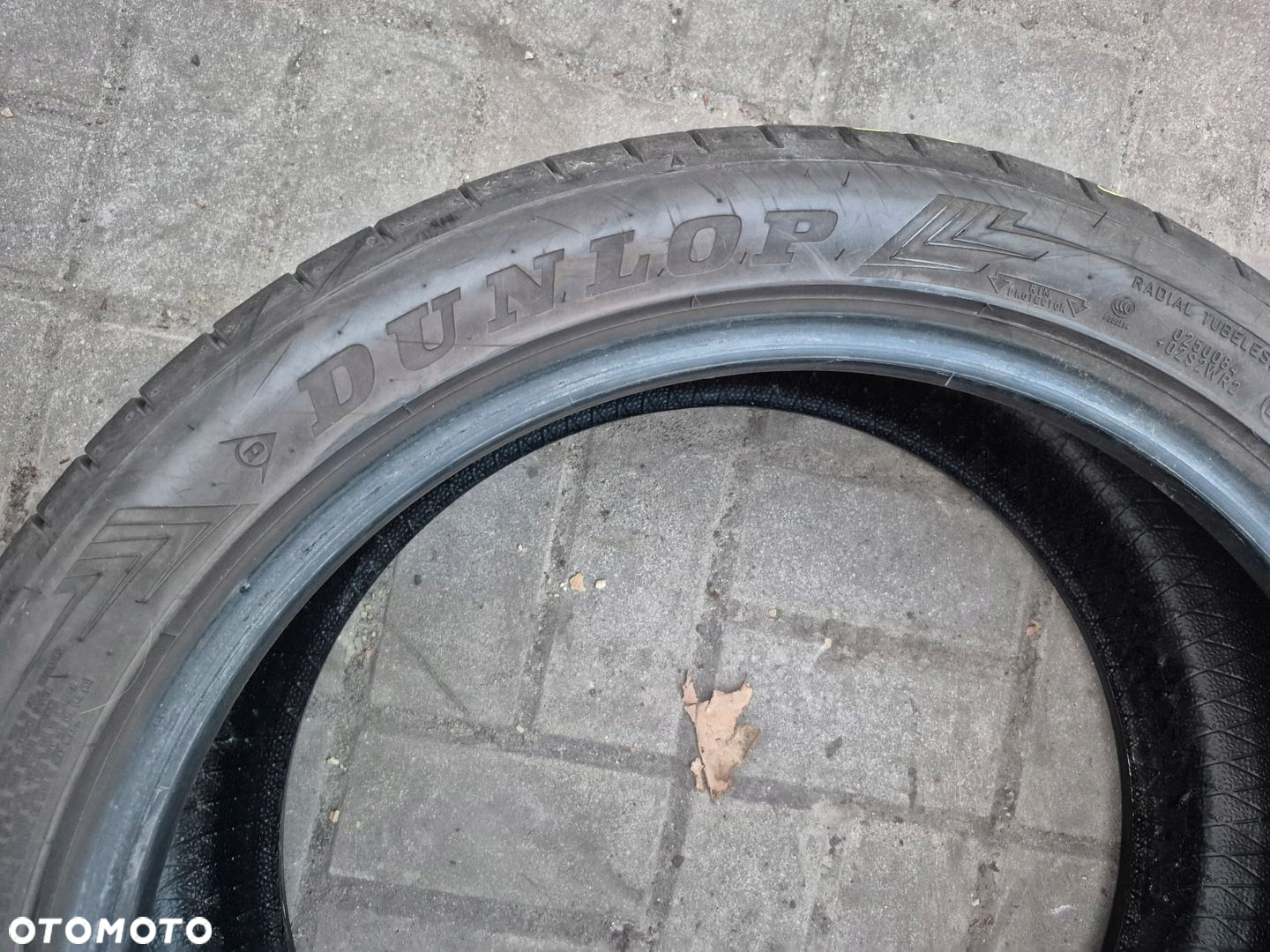 DUNLOP SPORT MAXX RT2 225/45R19 92W RSC RUNFLAT 2X - 4