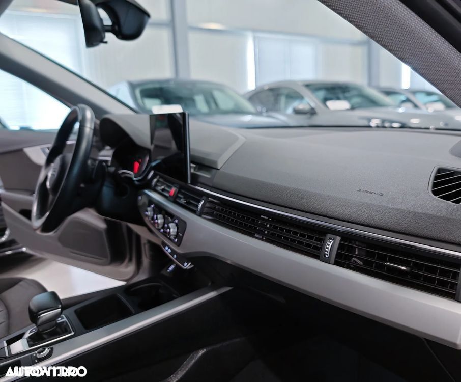 Audi A4 Limuzina 30 TDI S tronic advanced - 8