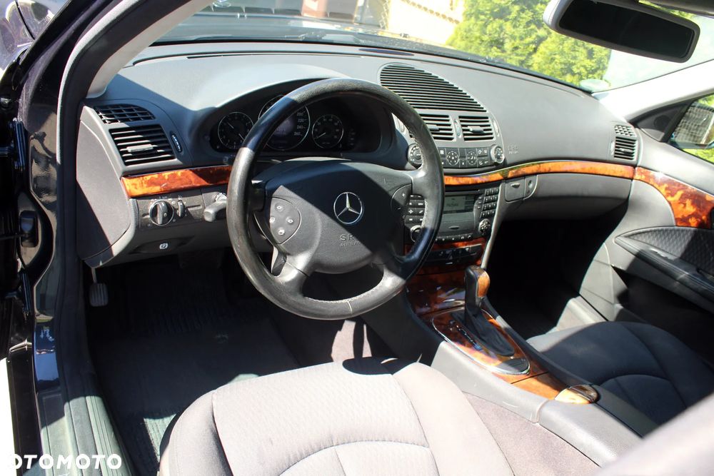 Mercedes-Benz Klasa E 200 Kompressor Automatik Elegance Sport Edition - 5