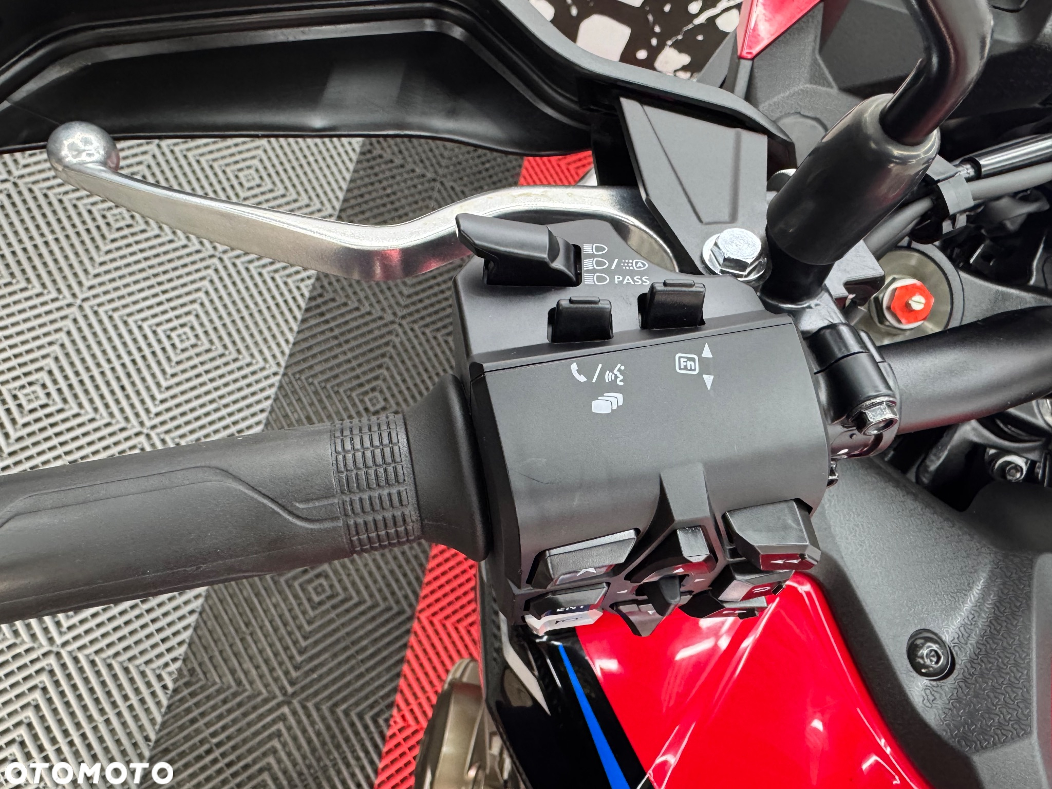 Honda CRF - 28