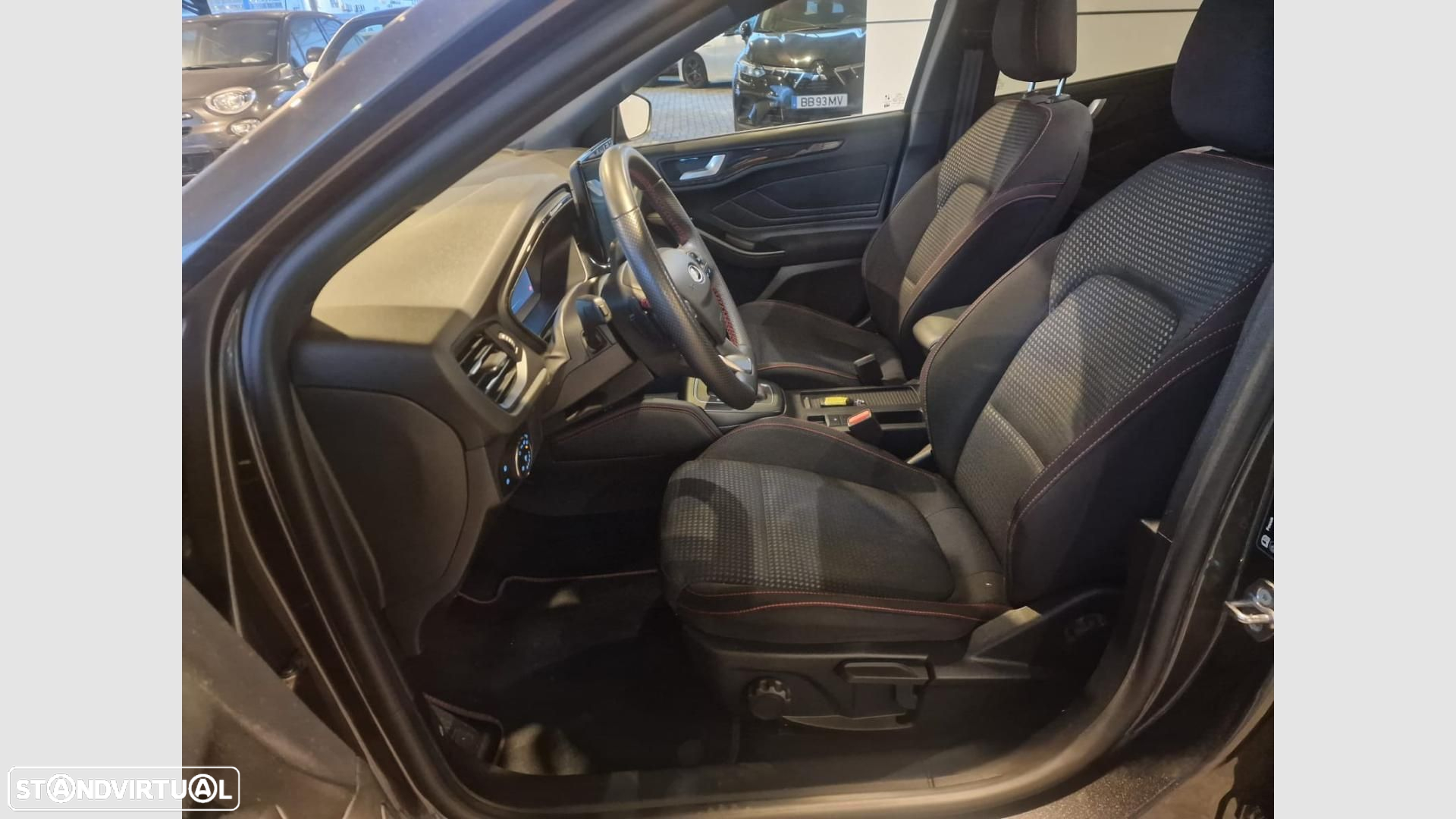 Ford Focus - 11