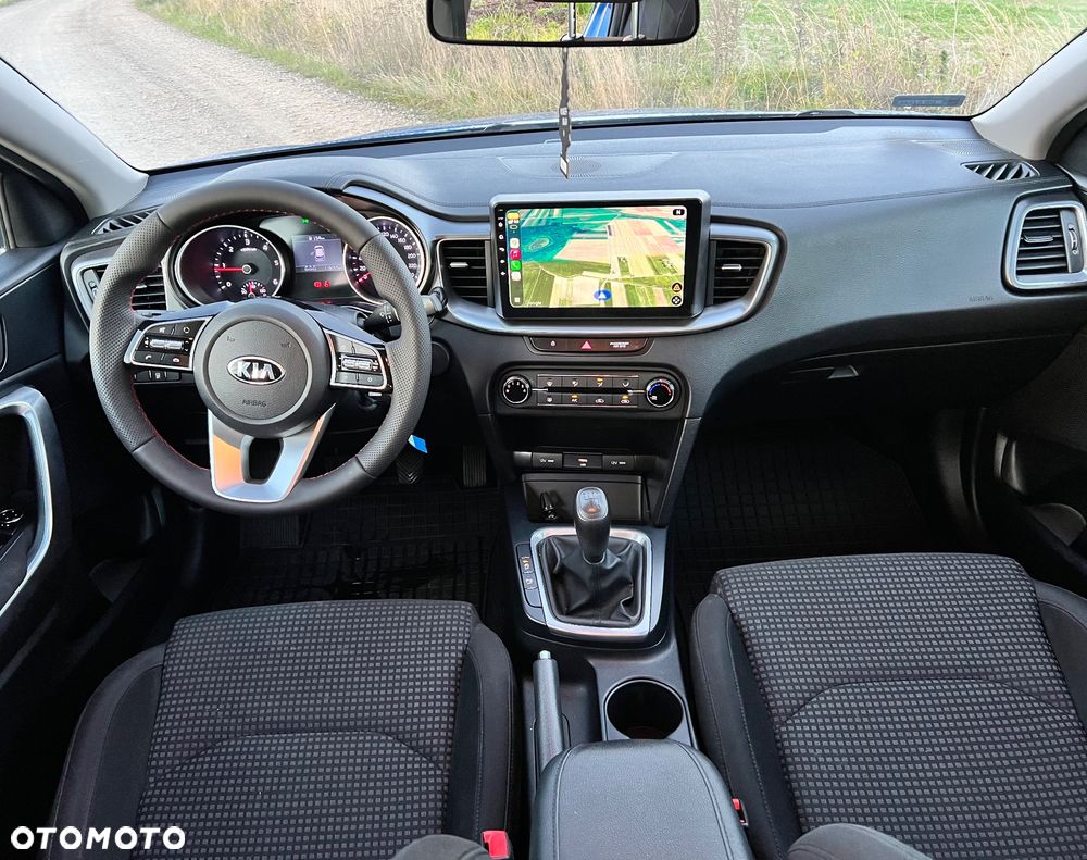 Kia Ceed 1.6 CRDi SCR L Business Line - 11