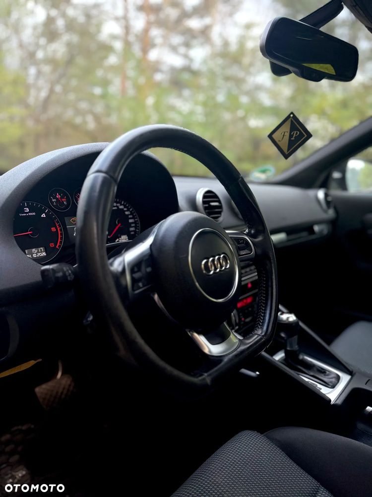 Audi A3 Sportback - 9