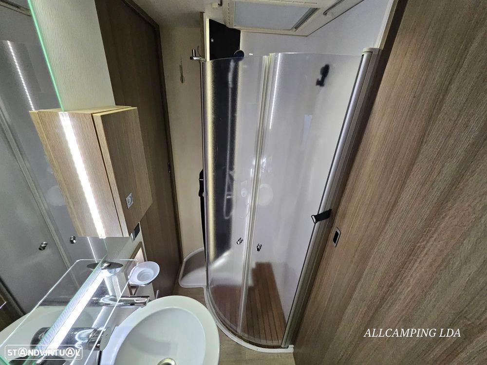 Chausson Welcome Cama central+Basculante Caixa Automática - 34