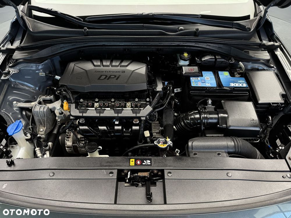 Hyundai i30 1.5 DPI Classic + - 21