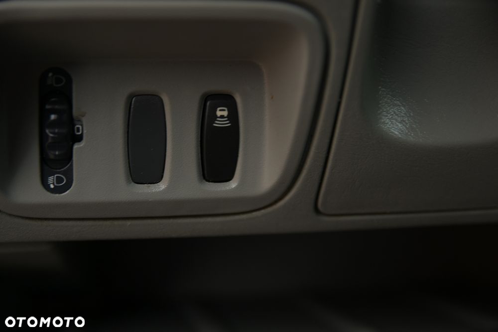 Opel Vivaro - 33