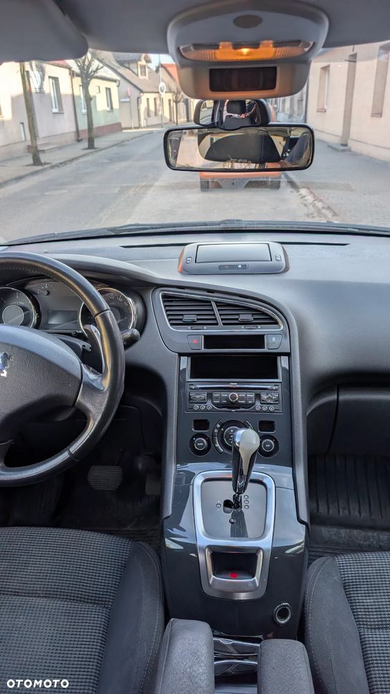 Peugeot 5008 1.6 e-HDi Active S&S - 5