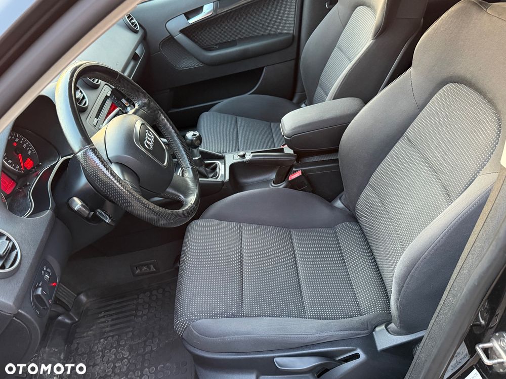 Audi A3 Sportback 1.9 TDI Attraction - 7