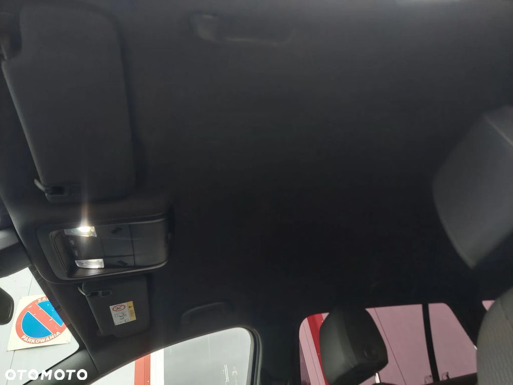 Opel Insignia - 25